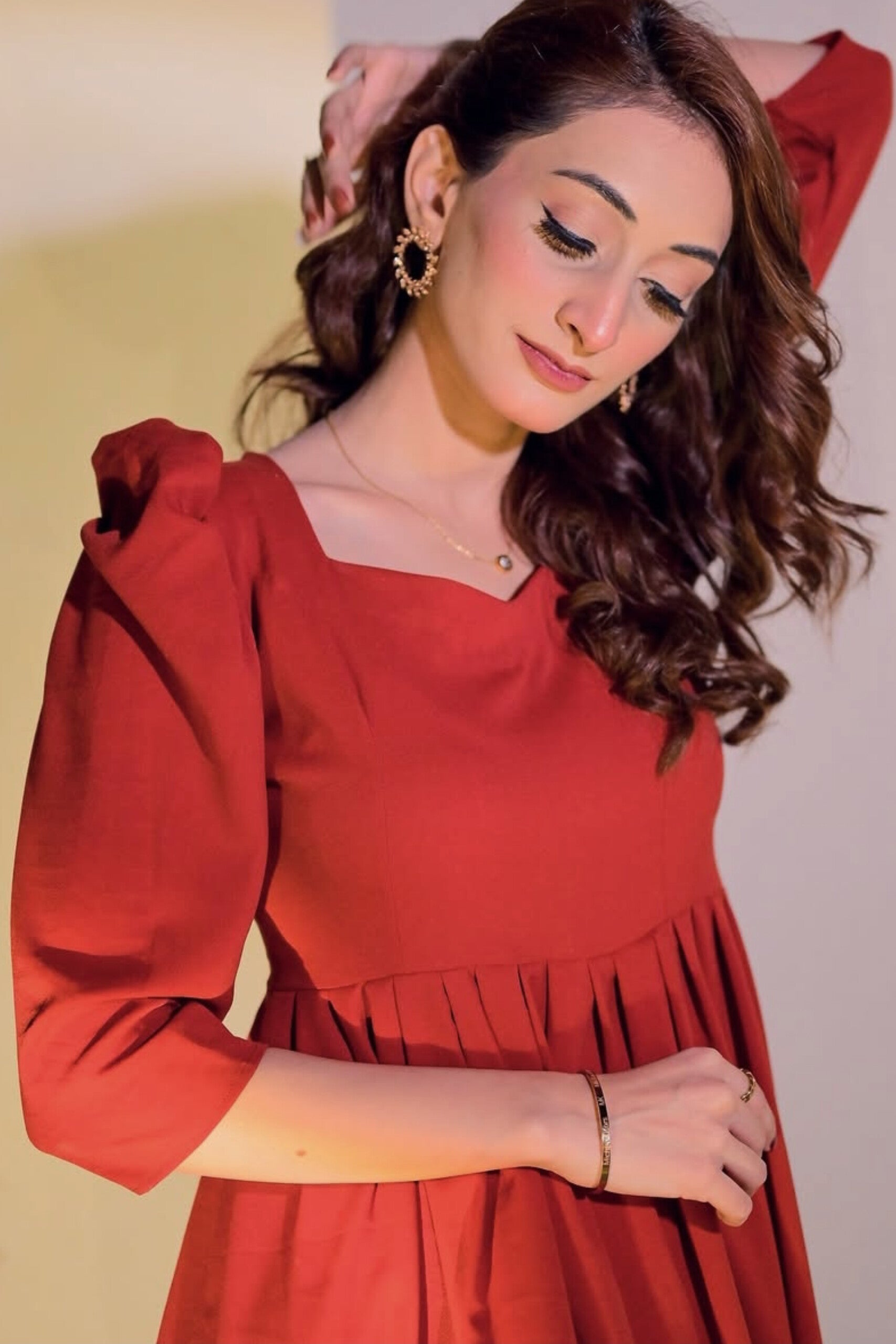 { ELEGANT PLEATED DRESS }