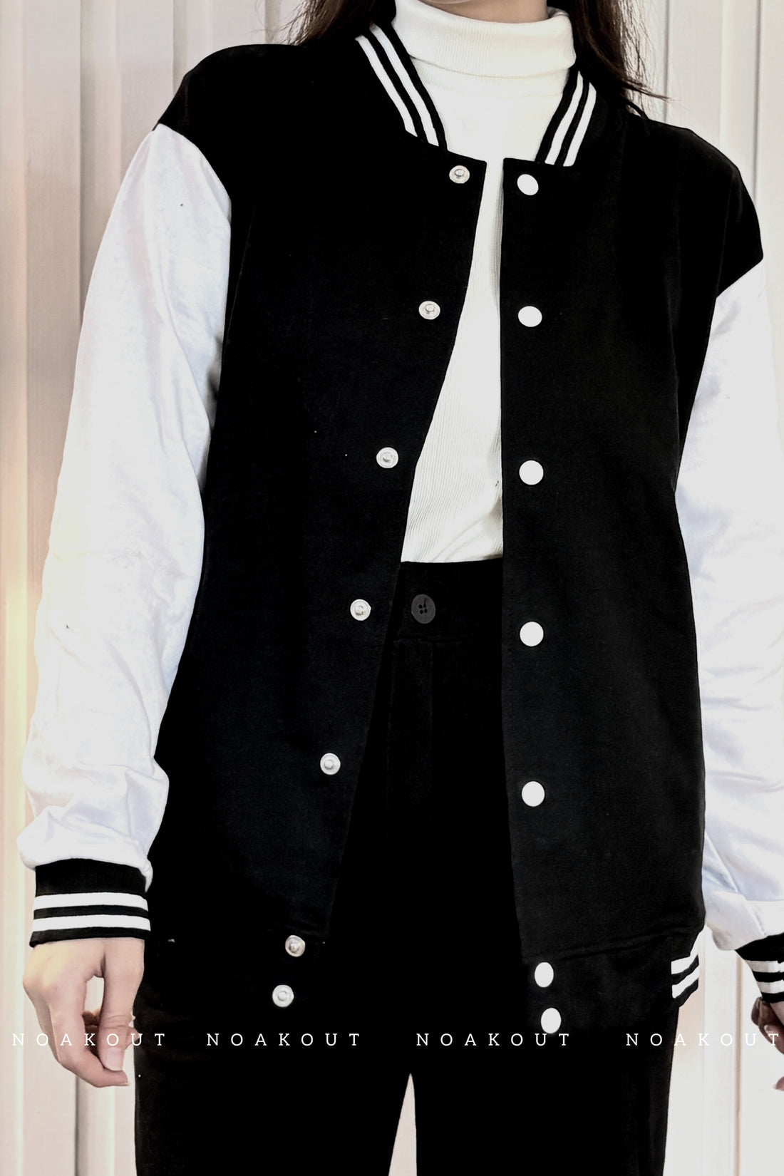 | VERSITY FLEECE JACKET |