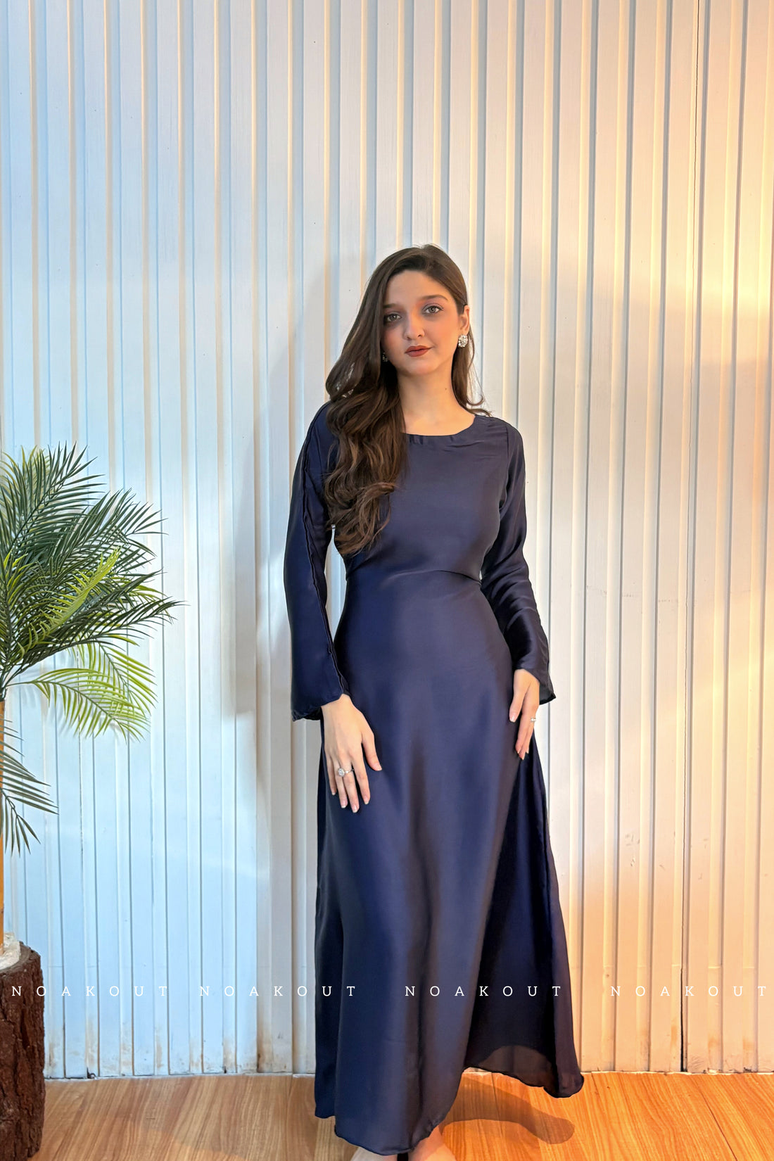 { ELEGANT SILK GOWN }