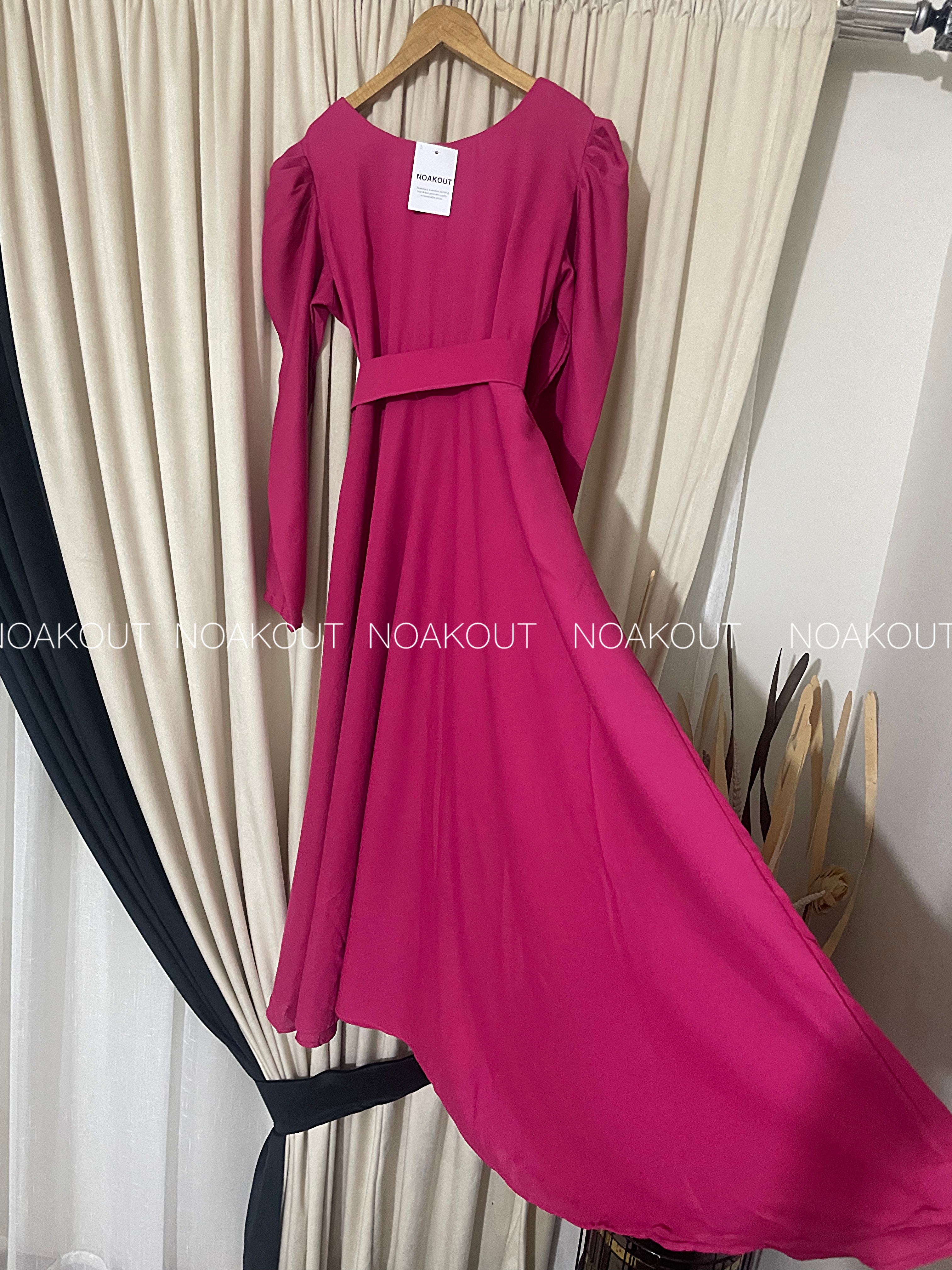 { BARBIE HOT PINK DRESS }