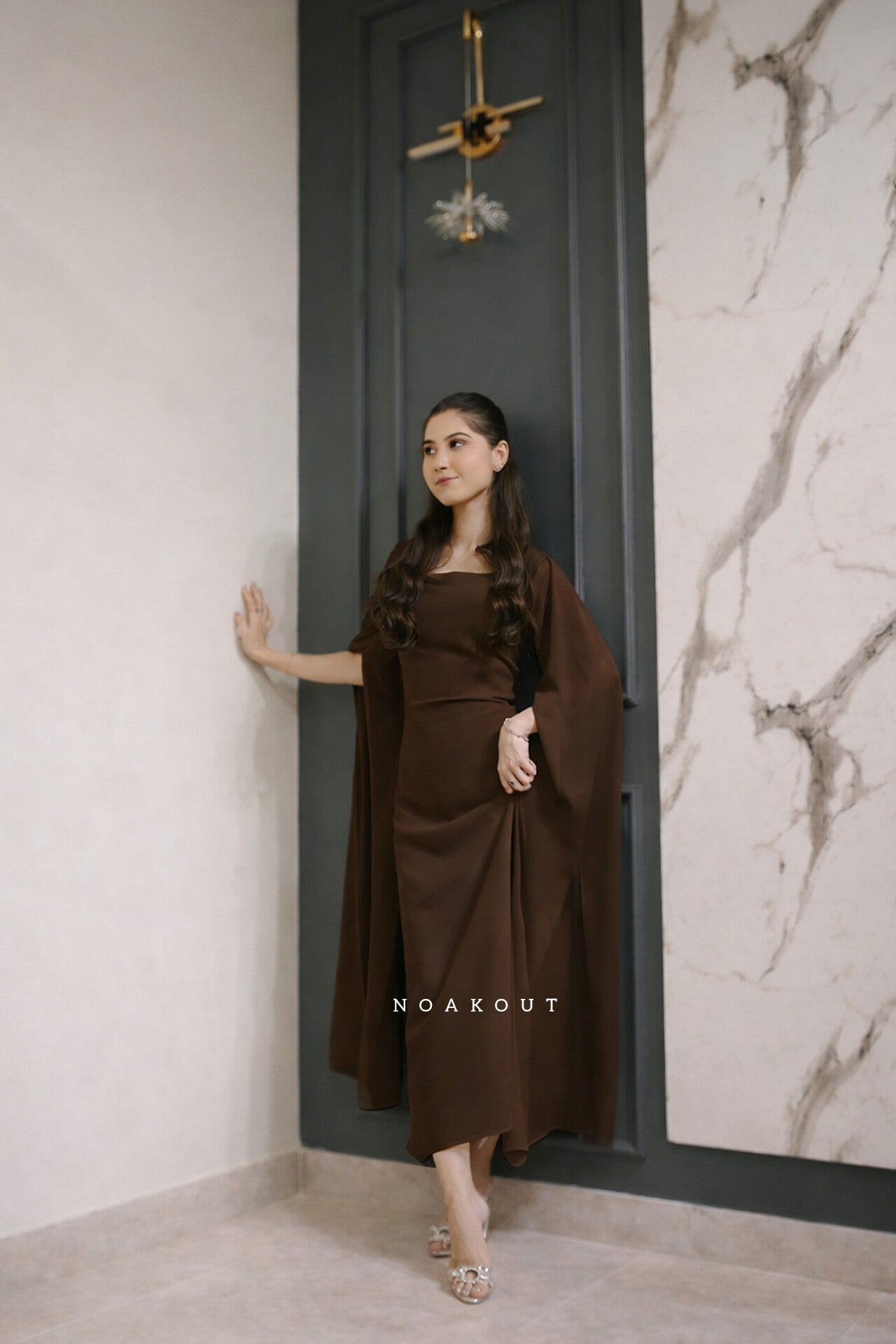 |STATEMENT SLEEVES DRESS|