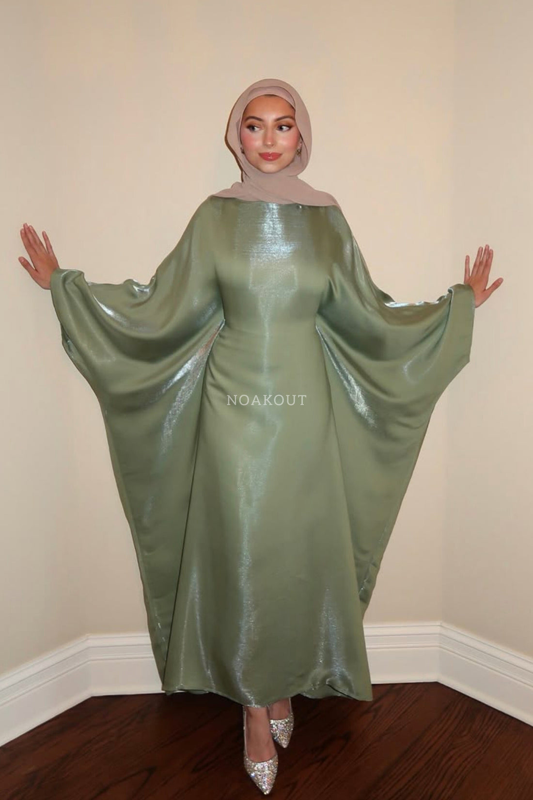 { DIANA BUTTERFLY GOWN }