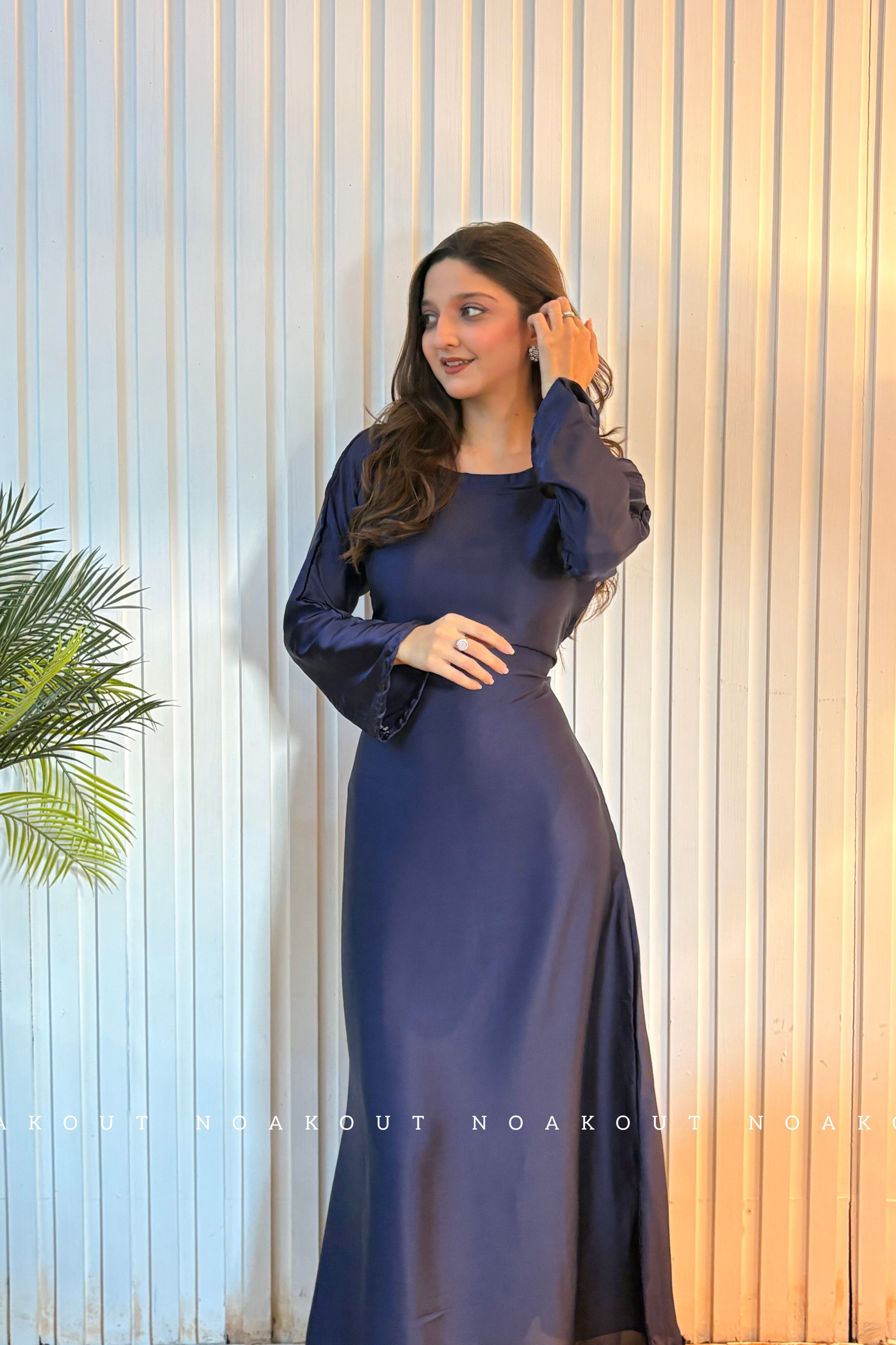 { ELEGANT SILK GOWN }