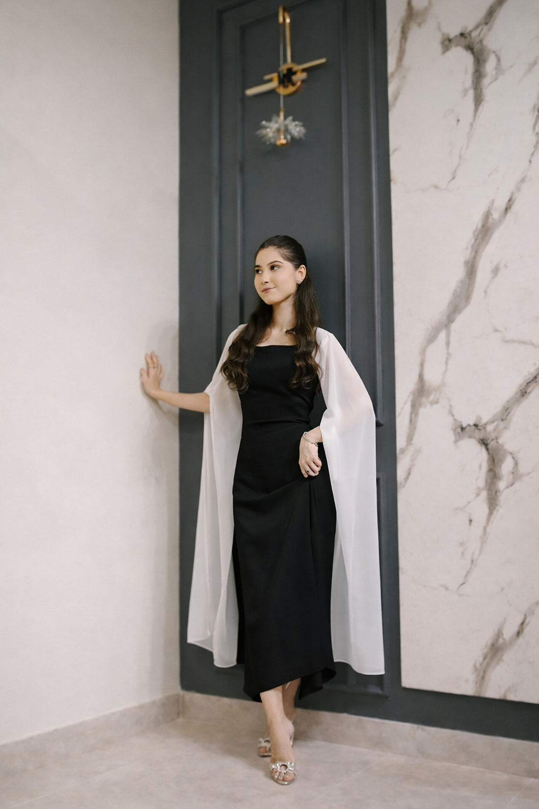 |STATEMENT SLEEVES DRESS|