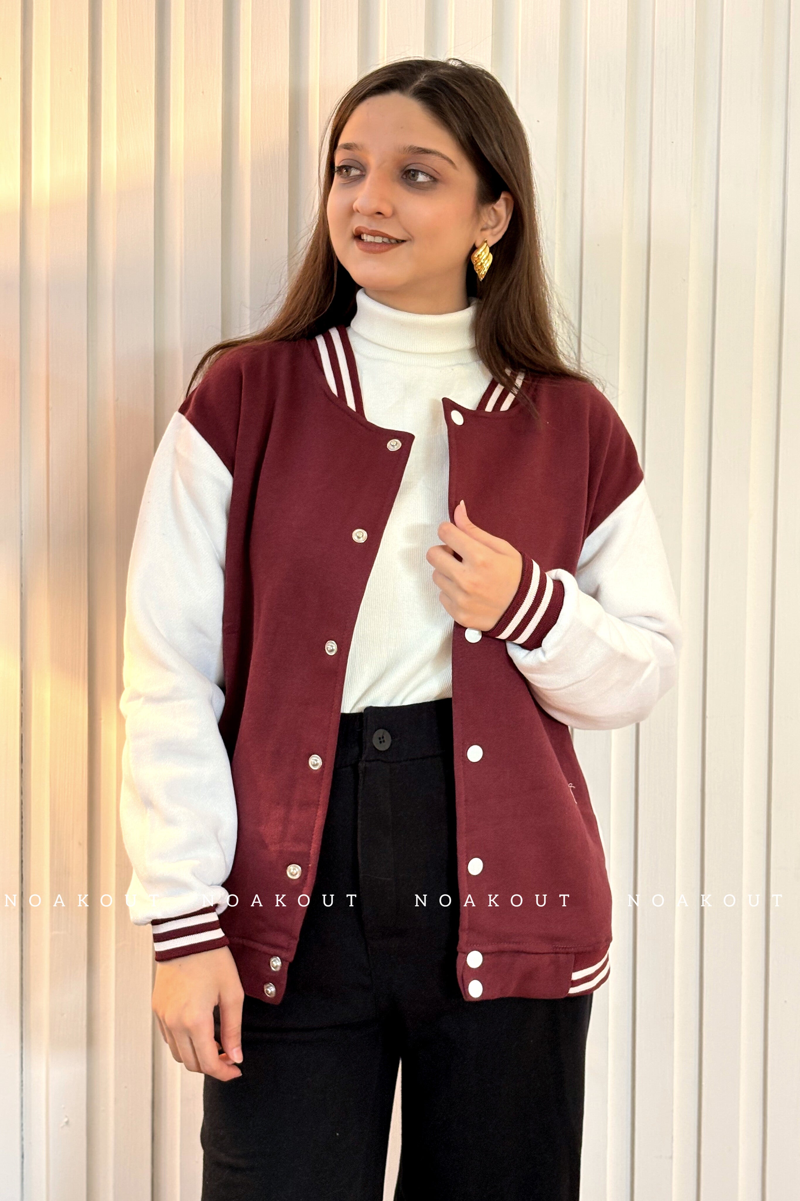 | VERSITY FLEECE JACKET |