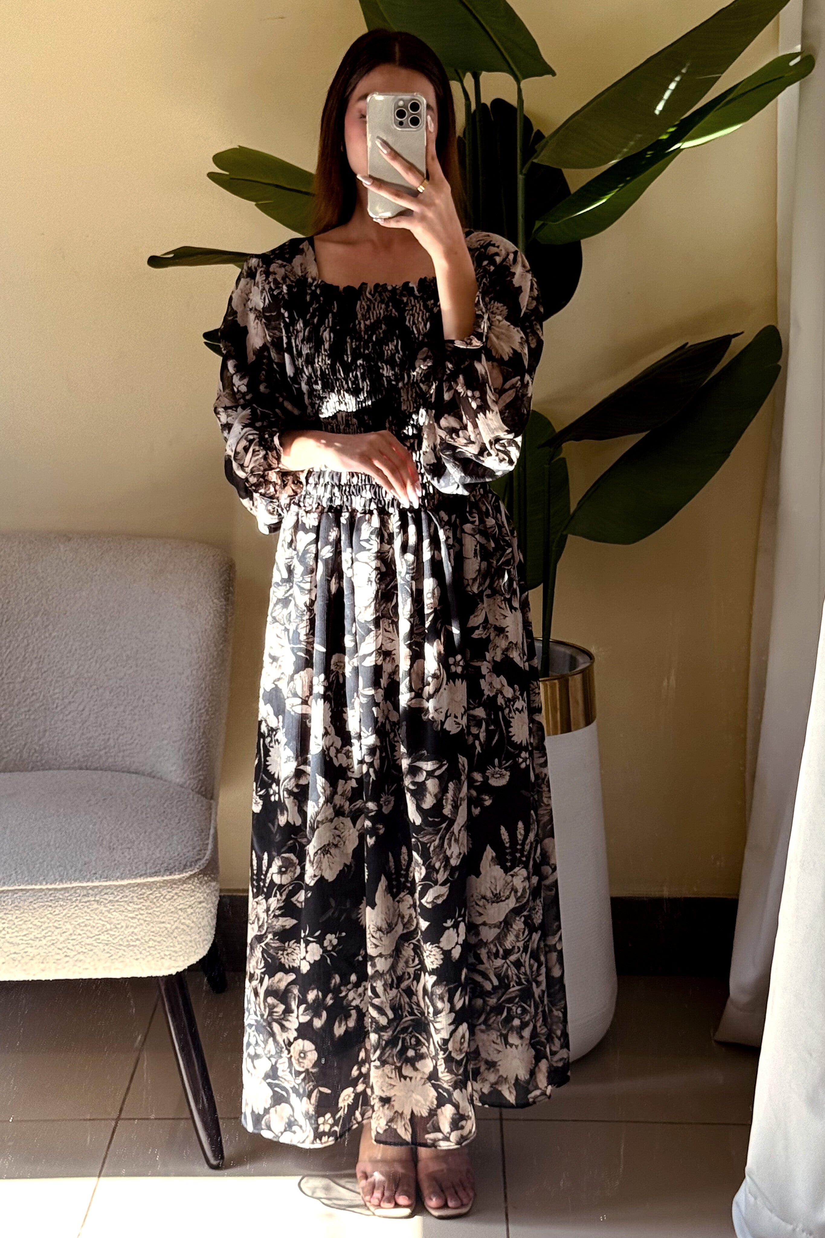 { BLACK FLORAL SMOCKED DRESS }